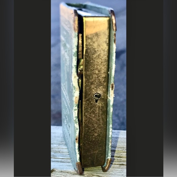 Antique EUGENE LOAN & SAVINGS BANK of Oregon Figural Book Coin Bank - Picture 6 of 8